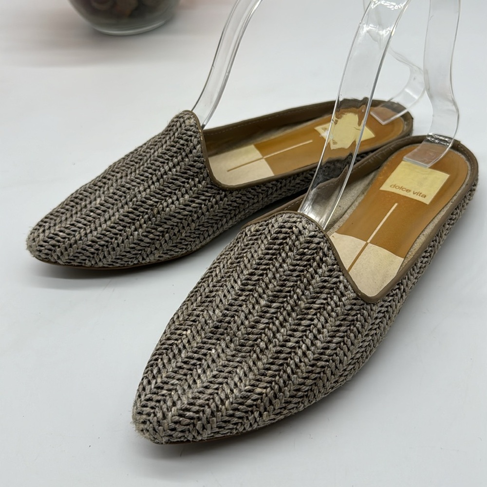 Dolce Vita Tan Poiny Slip On Mule Size 7 CM7397B - Picture 2 of 6